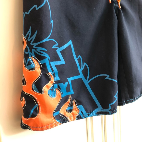 🥳HOST PICK🥳 3SixT boys swim trunks 🇨🇦 - Picture 3 of 6